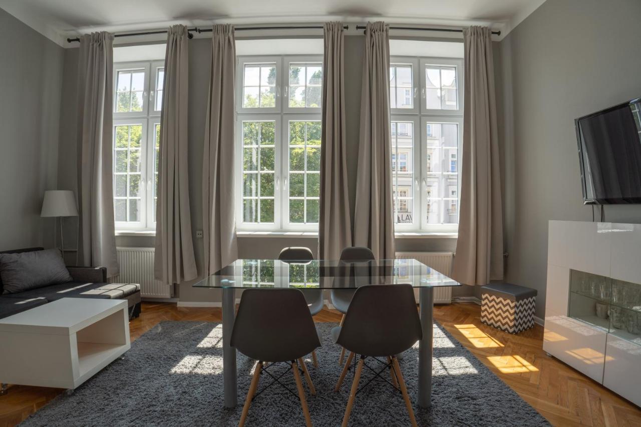 Viu Postcards From Gdansk Apartment ภายนอก รูปภาพ