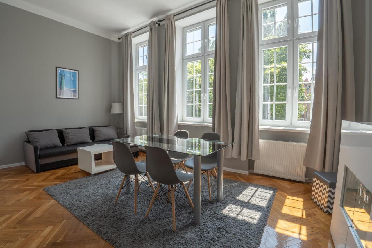 Viu Postcards From Gdansk Apartment ภายนอก รูปภาพ