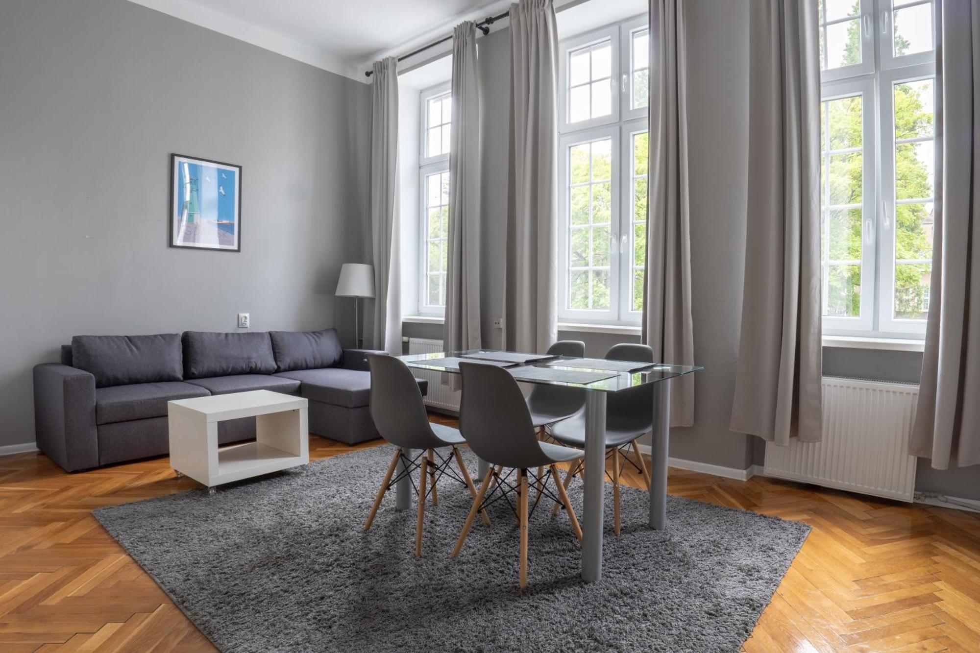 Viu Postcards From Gdansk Apartment ภายนอก รูปภาพ
