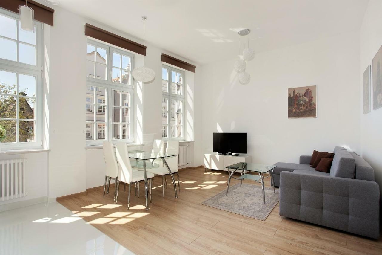Viu Postcards From Gdansk Apartment ภายนอก รูปภาพ